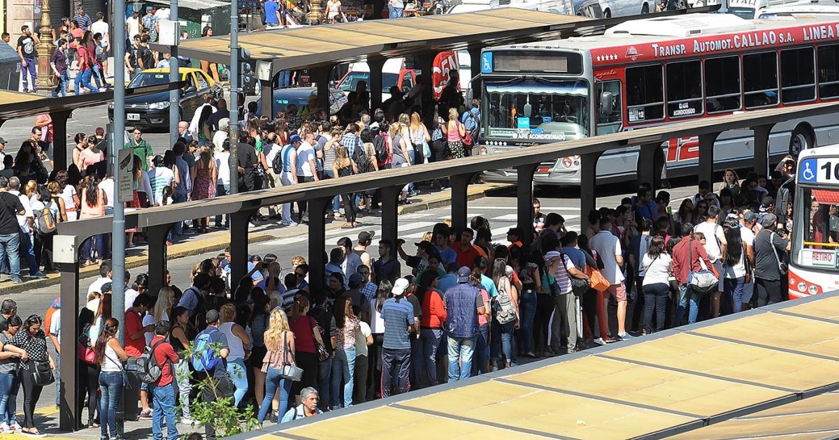 Sorpresivo Paro De Colectivos De La UTA En El AMBA: ¿Cuándo Comienza La ...